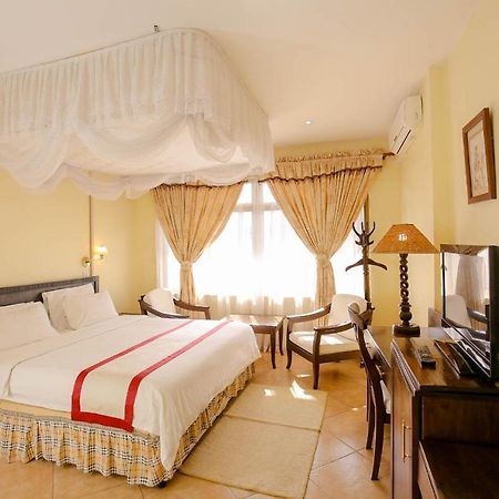 New Safari Hotel Arusha Kültér fotó